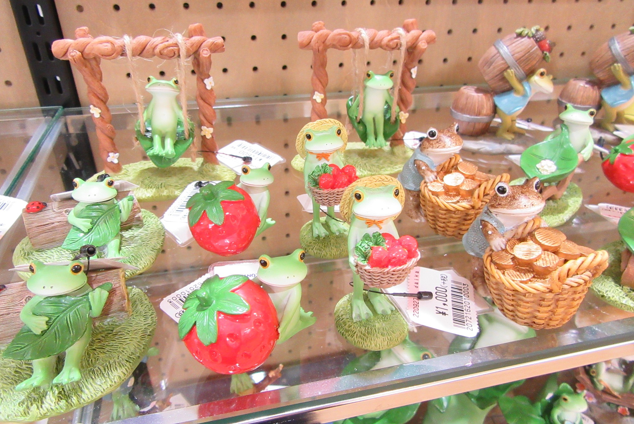 カエルの置物 COPEAU 2022 Autumn＆Winter | ZAKKA & COSME じゅん TONAMI